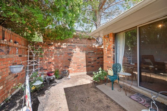 4009 Bradley Lane, Arlington, TX 76017