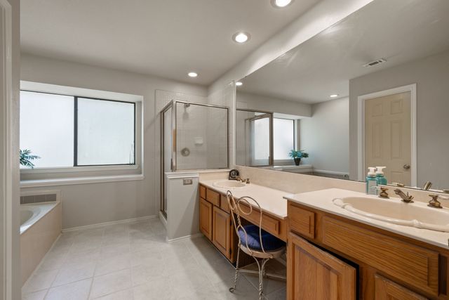 4009 Bradley Lane, Arlington, TX 76017