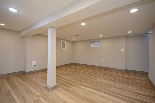 9605 S Greenwood Avenue, Chicago, IL 60628
