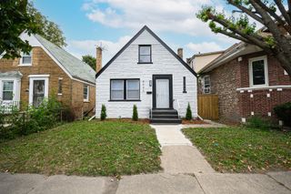 9605 S Greenwood Avenue, Chicago, IL 60628