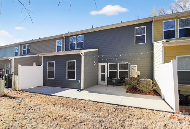 3028 Graceland Circle, Pineville, NC 28134