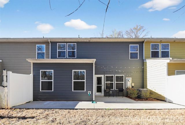 3028 Graceland Circle, Pineville, NC 28134