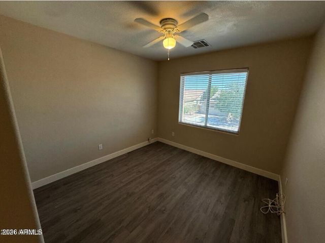 1470 W Armstrong Way, Chandler, AZ 85286