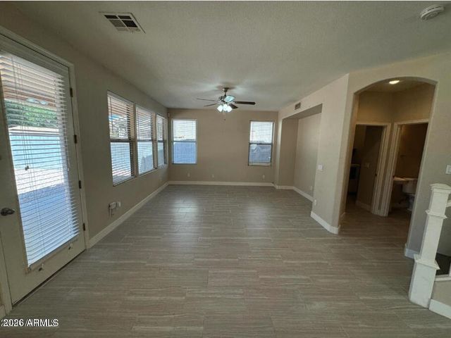 1470 W Armstrong Way, Chandler, AZ 85286