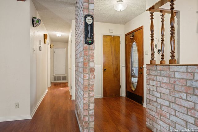 4439 Greystone, San Antonio, TX 78233
