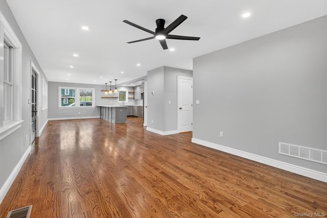 3 Little York, Warwick, NY 10990