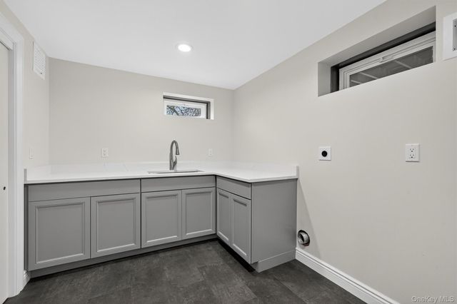 3 Little York, Warwick, NY 10990