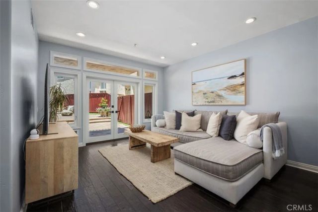 631 Via Presa, San Clemente, CA 92672