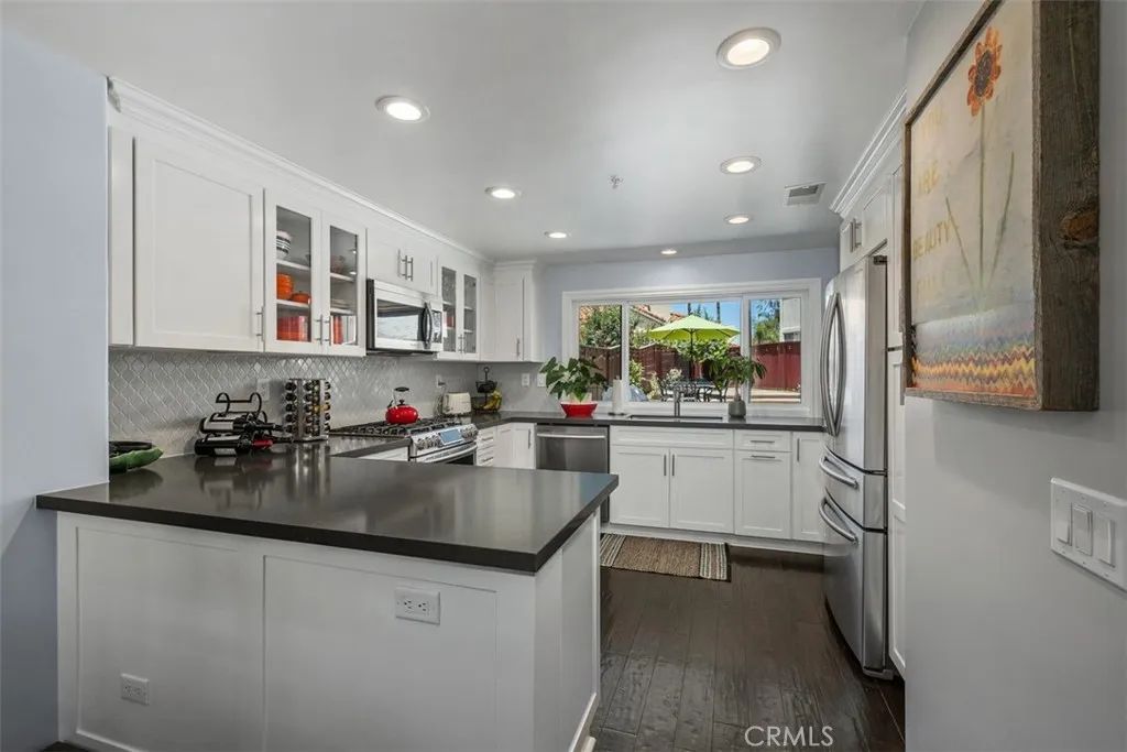 631 Via Presa, San Clemente, CA 92672