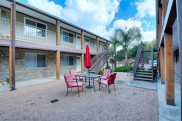 1447 Heights Boulevard 117, Houston, TX 77008