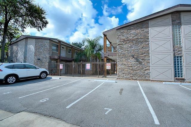 1447 Heights Boulevard 117, Houston, TX 77008