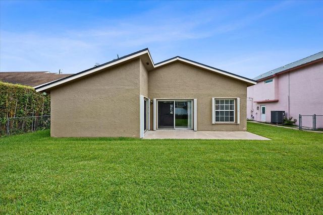6397 Garrett Street, Jupiter, FL 33458