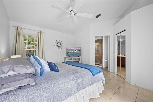 6397 Garrett Street, Jupiter, FL 33458