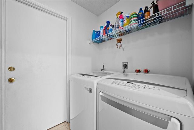 6397 Garrett Street, Jupiter, FL 33458