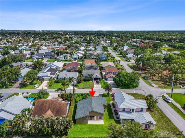 6397 Garrett Street, Jupiter, FL 33458