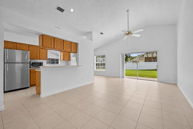 6397 Garrett Street, Jupiter, FL 33458