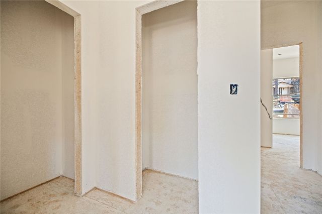 25 Egton Drive, Bella Vista, AR 72714