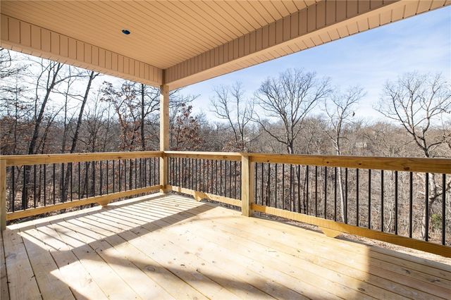 25 Egton Drive, Bella Vista, AR 72714