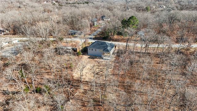 25 Egton Drive, Bella Vista, AR 72714