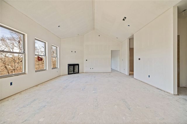 25 Egton Drive, Bella Vista, AR 72714