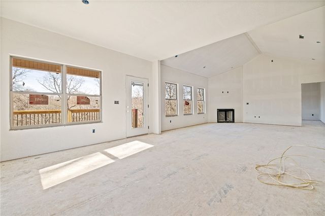 25 Egton Drive, Bella Vista, AR 72714