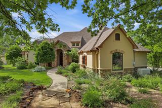 8000 Rhoads Road, Aubrey, TX 76227