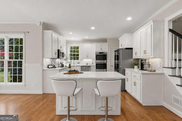 116 Royal Oaks Drive, Canton, GA 30115