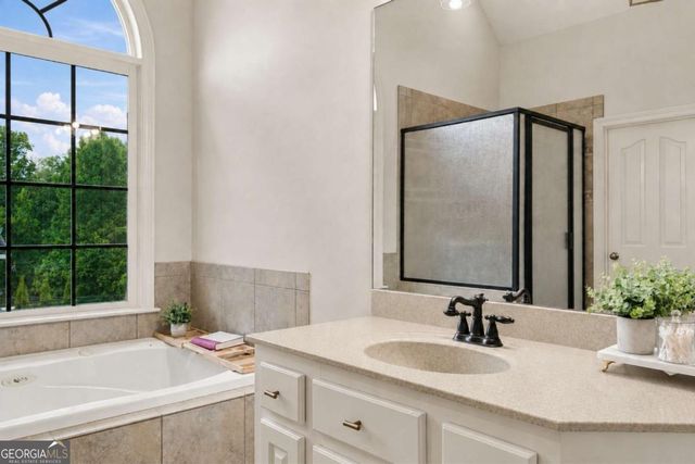 116 Royal Oaks Drive, Canton, GA 30115