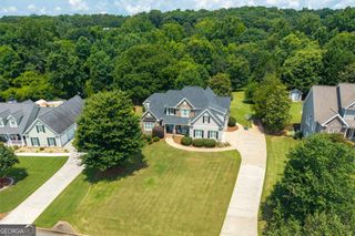 116 Royal Oaks Drive, Canton, GA 30115