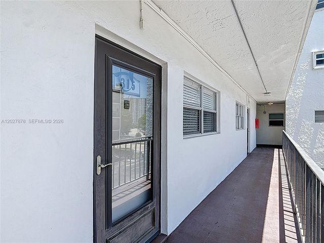 201 178th Drive 315, Sunny Isles Beach, FL 33160
