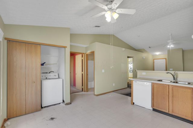 5508 Arklow Way, 117, Canal Winchester, OH 43110