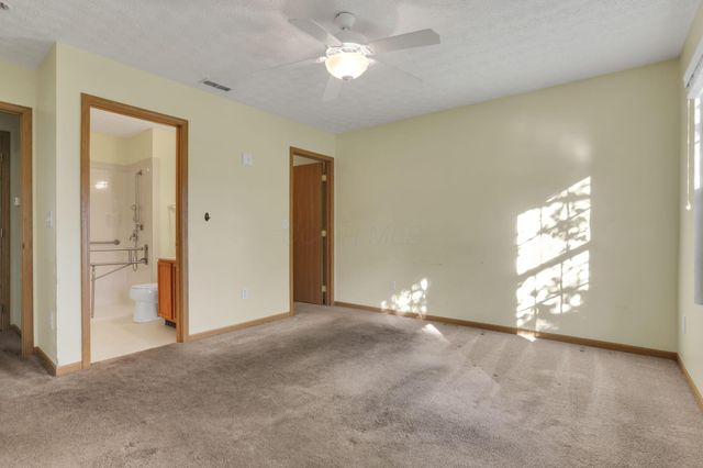 5508 Arklow Way, 117, Canal Winchester, OH 43110