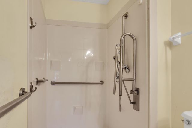 5508 Arklow Way, 117, Canal Winchester, OH 43110