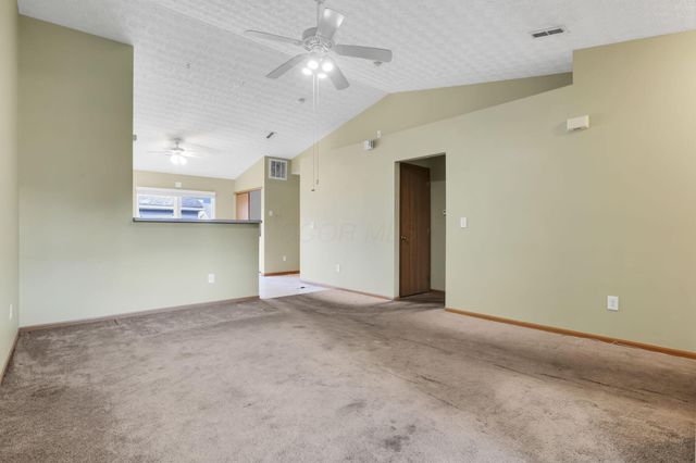 5508 Arklow Way, 117, Canal Winchester, OH 43110