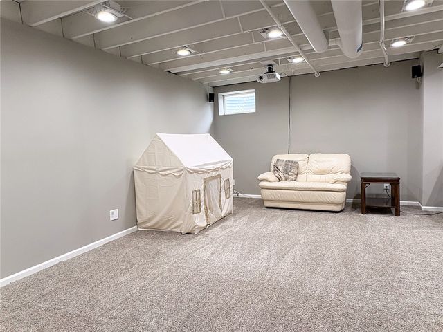 3482 Old Lantern Court, Miamisburg, OH 45342