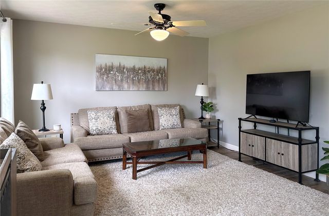 3482 Old Lantern Court, Miamisburg, OH 45342