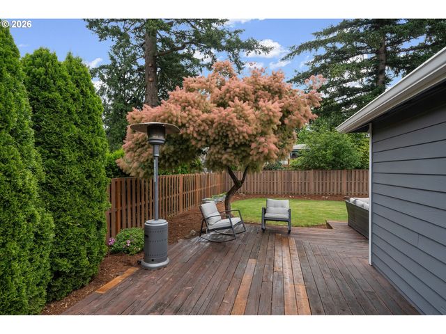 708 Ne 238TH Pl, Wood Village, OR 97060