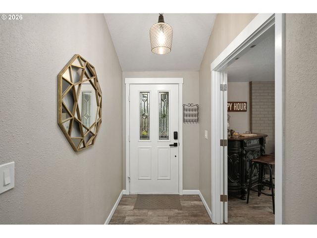 708 Ne 238TH Pl, Wood Village, OR 97060