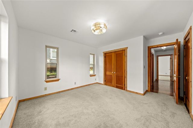 904 W Minnesota Avenue, Chickasha, OK 73018