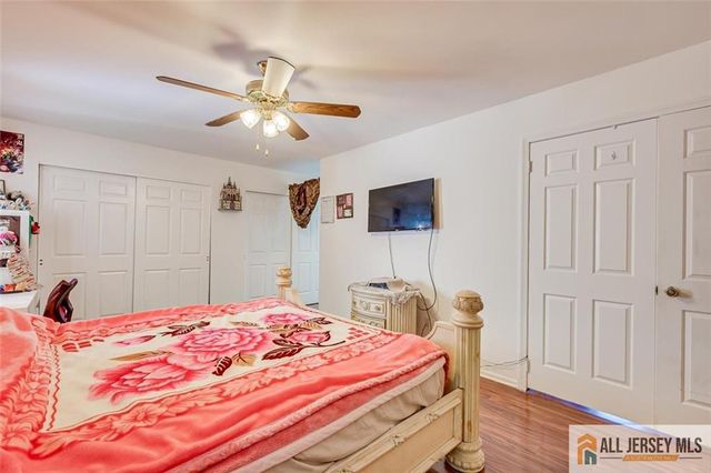 2704 Cricket Circle 2704, Edison, NJ 08820