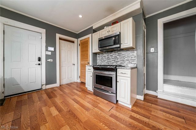 20303 Lake Shore Boulevard, Euclid, OH 44123