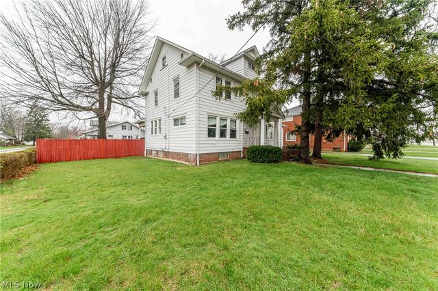 20303 Lake Shore Boulevard, Euclid, OH 44123