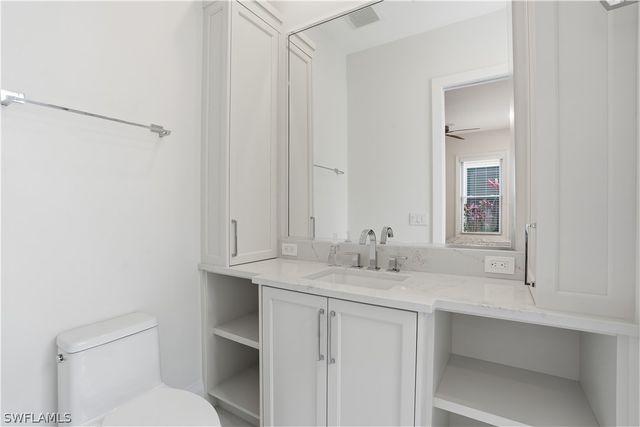 328 SEDGWICK CT, Naples, FL 34108