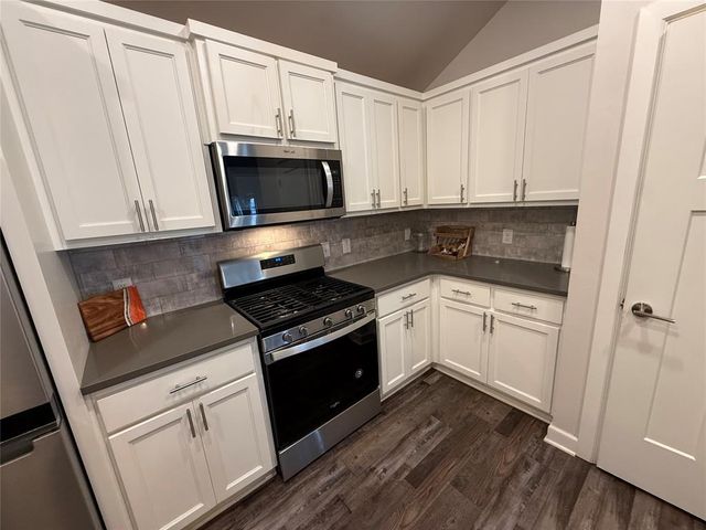 6032 N Platinum Drive, Stillwater, OK 74075