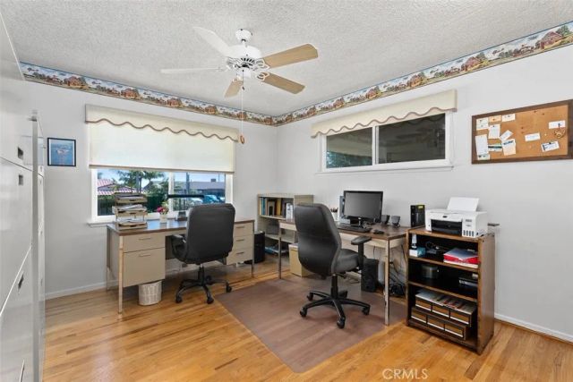 807 Dorothy Lane, Fullerton, CA 92831