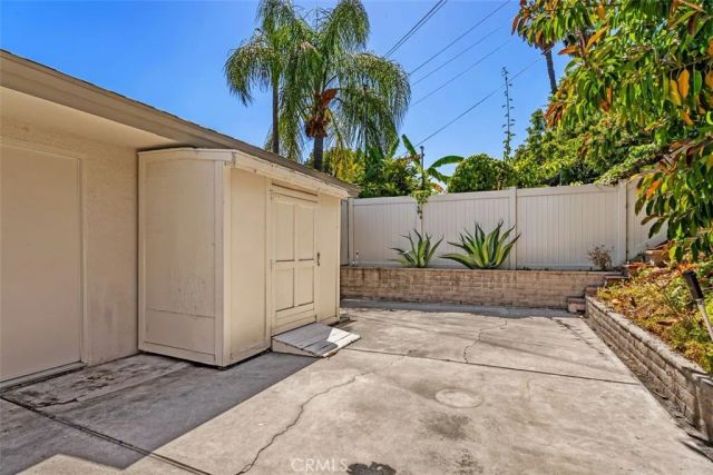 807 Dorothy Lane, Fullerton, CA 92831