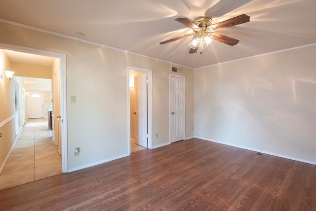 4514 Carr Street, The Colony, TX 75056