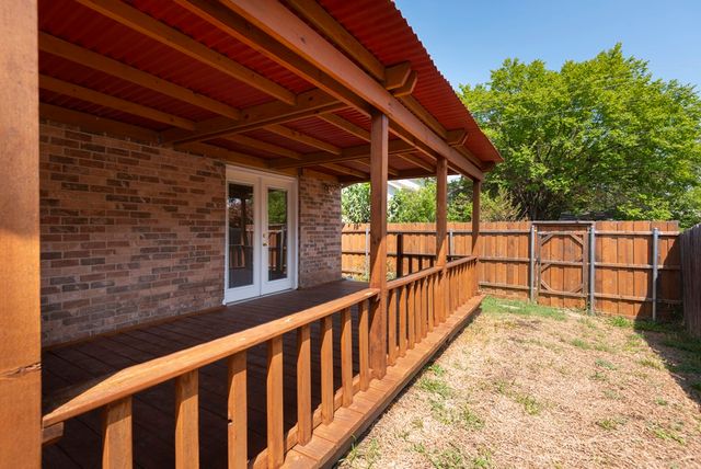 4514 Carr Street, The Colony, TX 75056