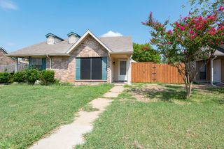 4514 Carr Street, The Colony, TX 75056