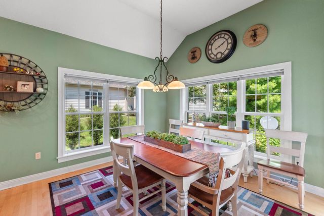 420 Cobblestone COURT, Slinger, WI 53086